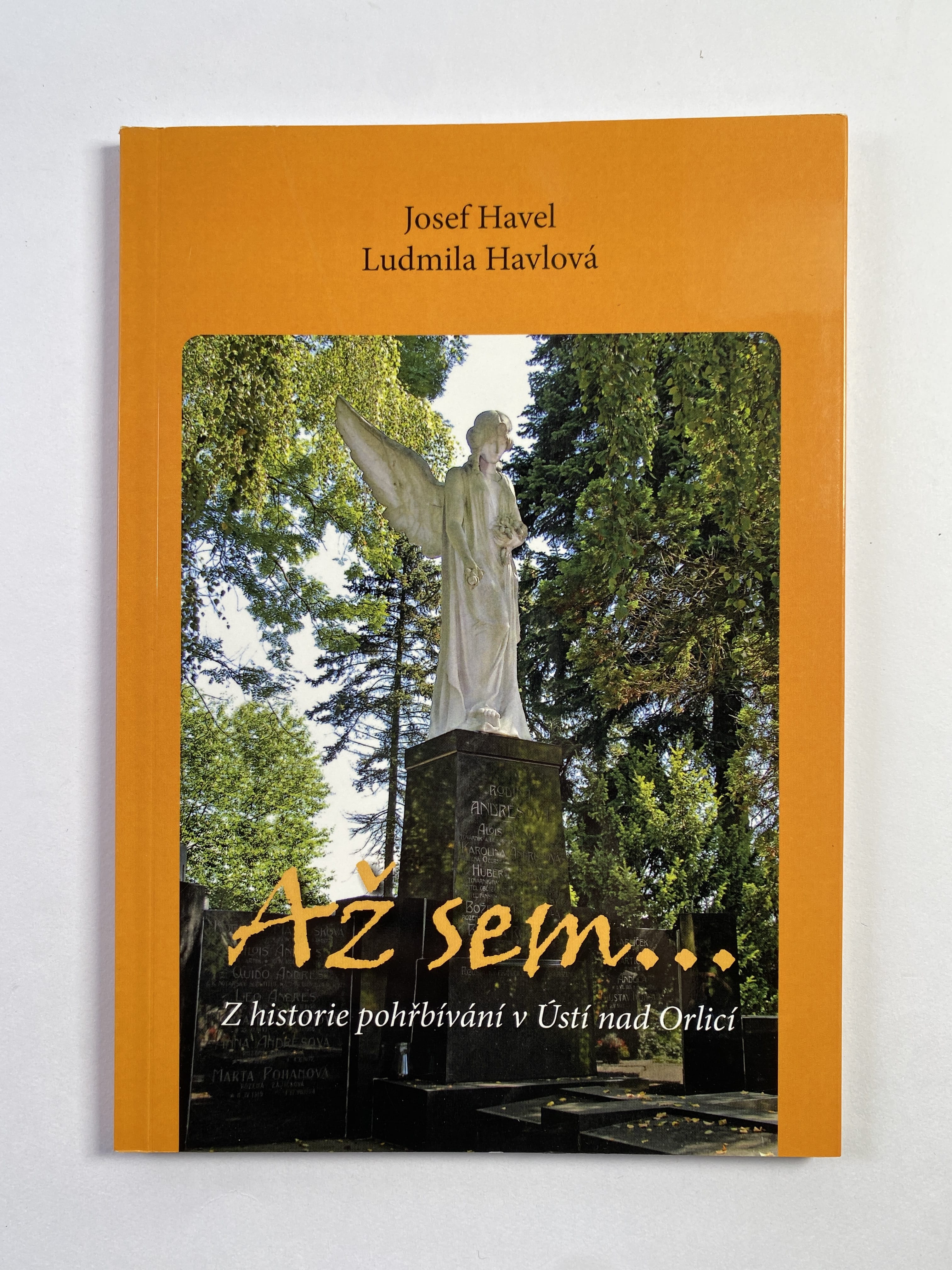 Levně Až sem...