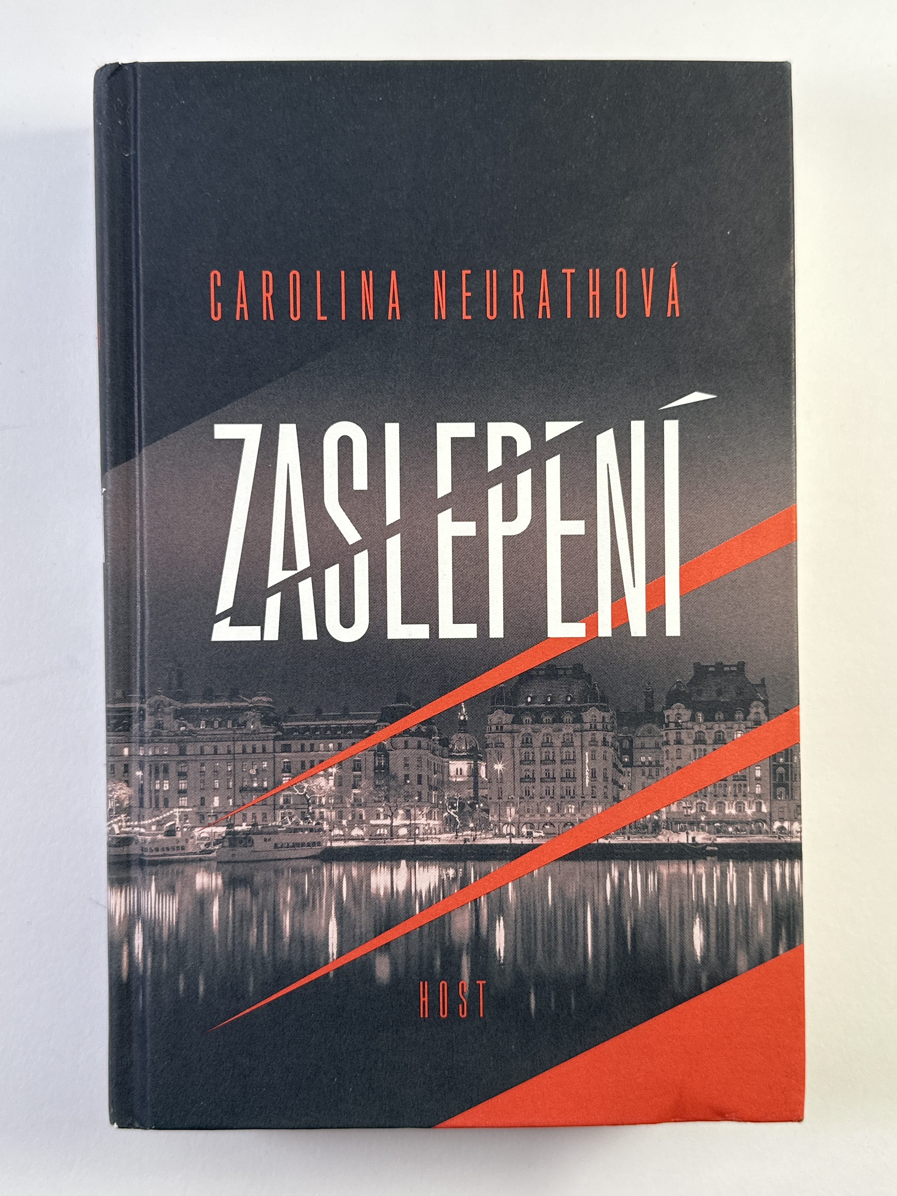Zaslepení Bez obalu 2017