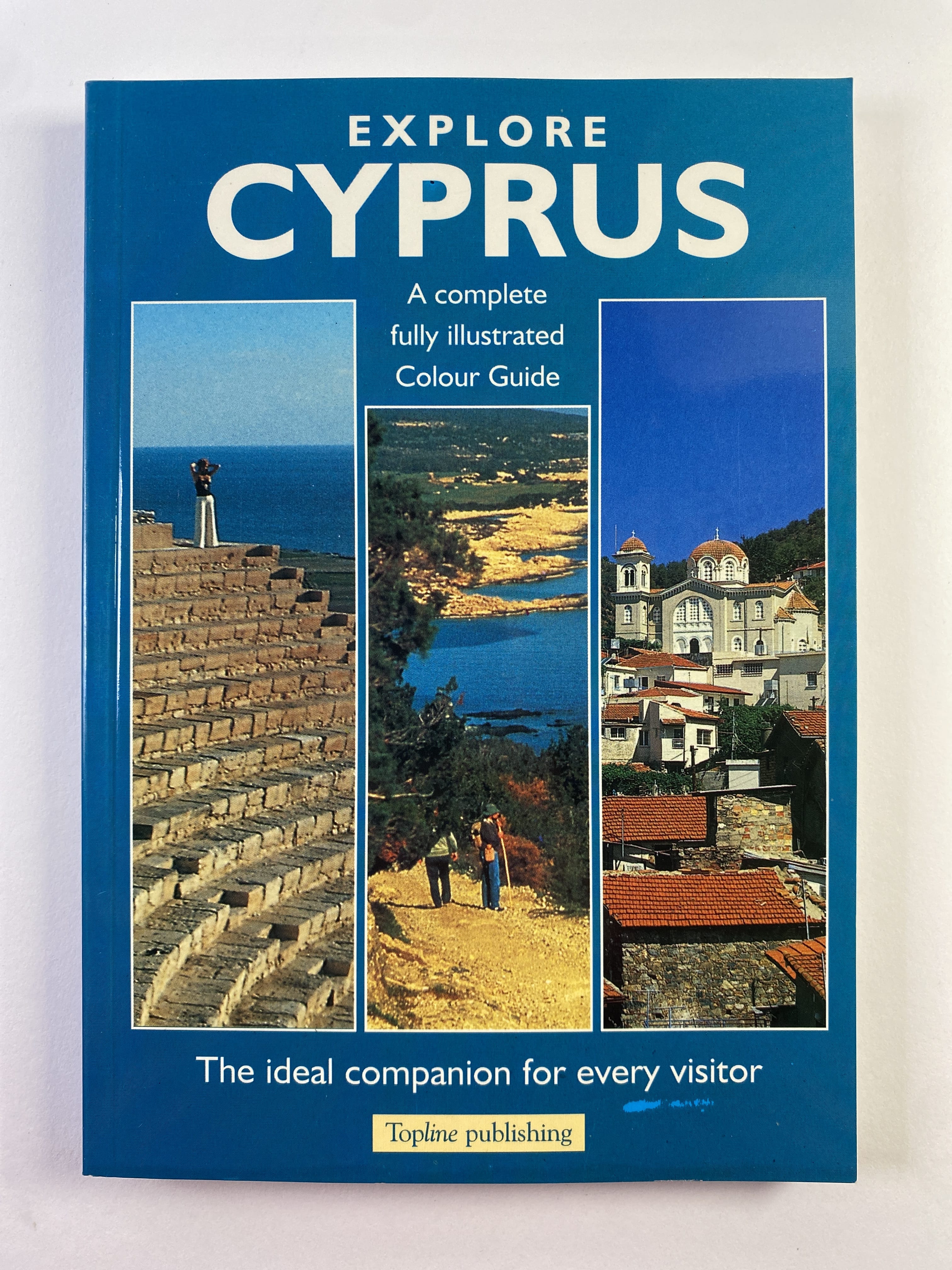 Levně Explore Cyprus