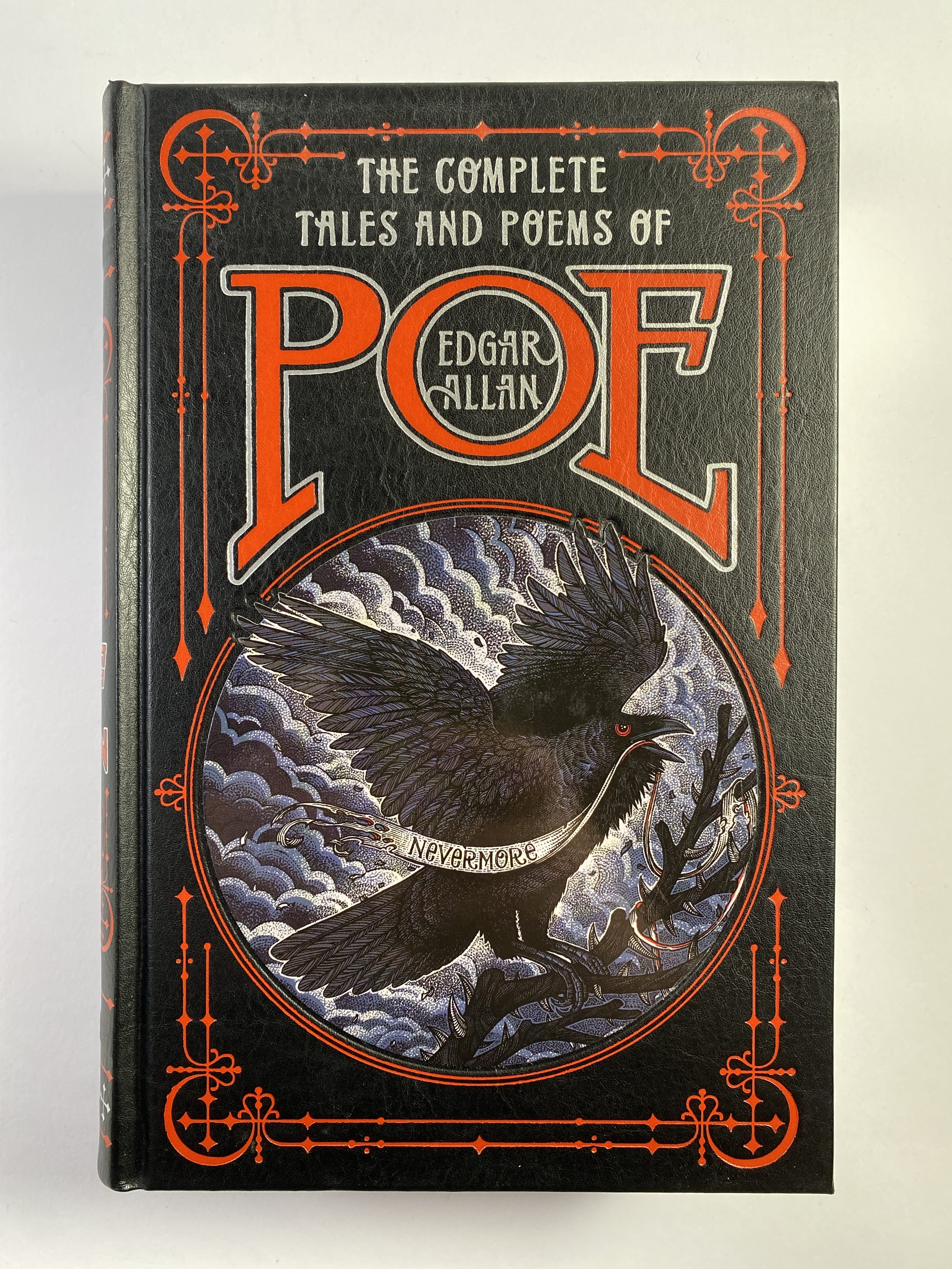 Levně The Complete Talaes and Poems of Alan Edgar Poe