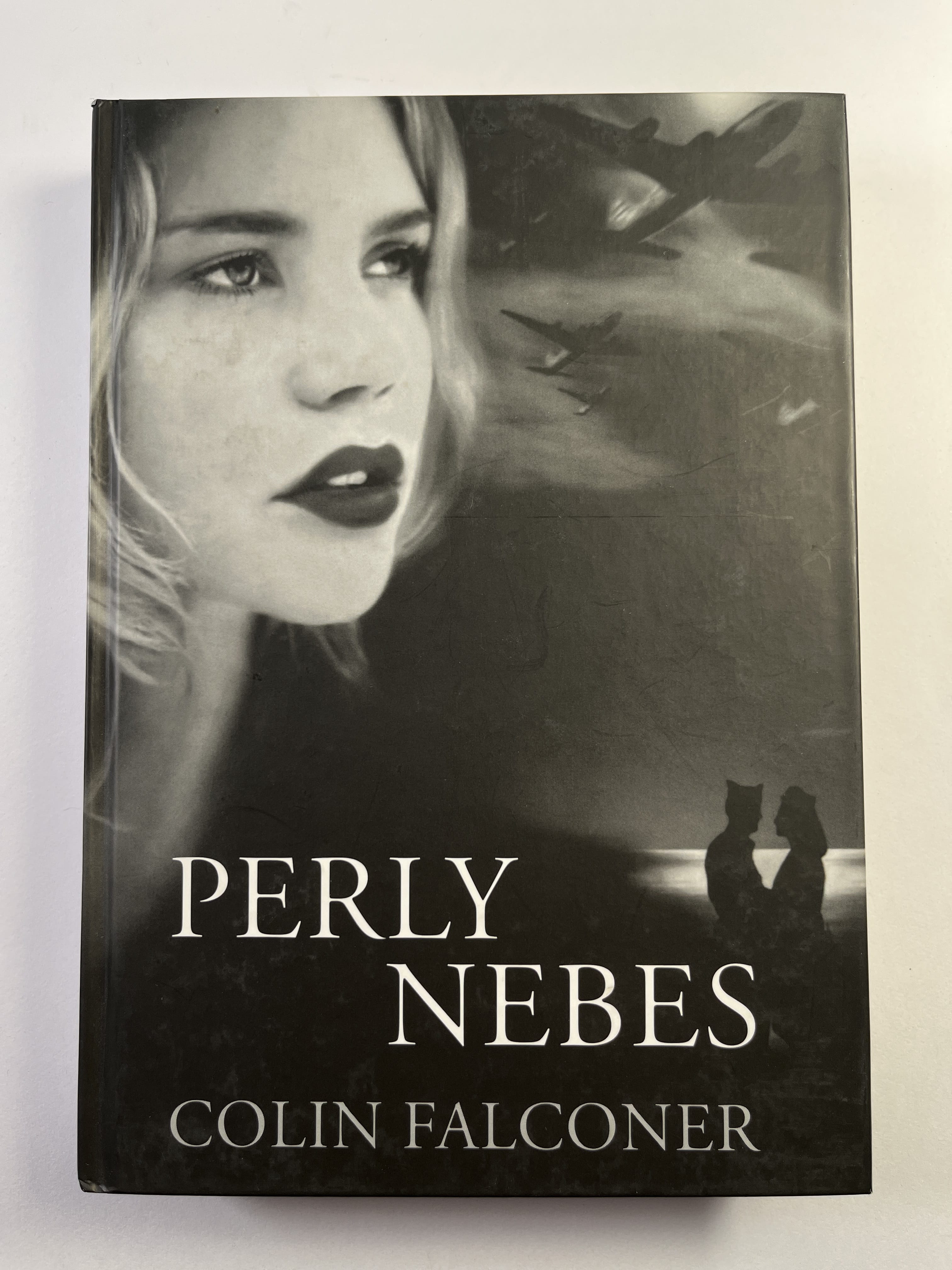 Lovci perel: Perly nebes (2) Bez obalu 2008