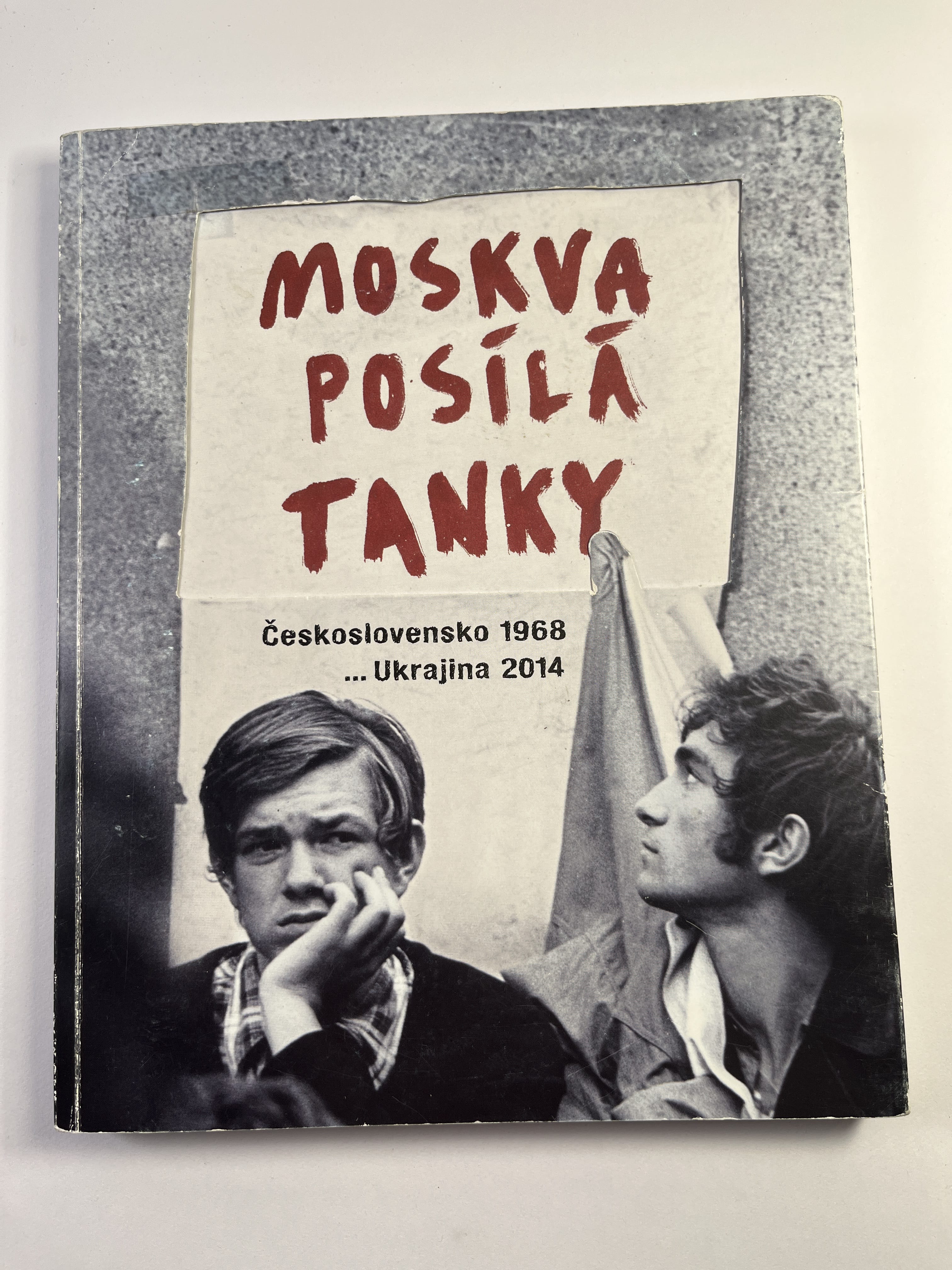 Levně Moskva posílá tanky