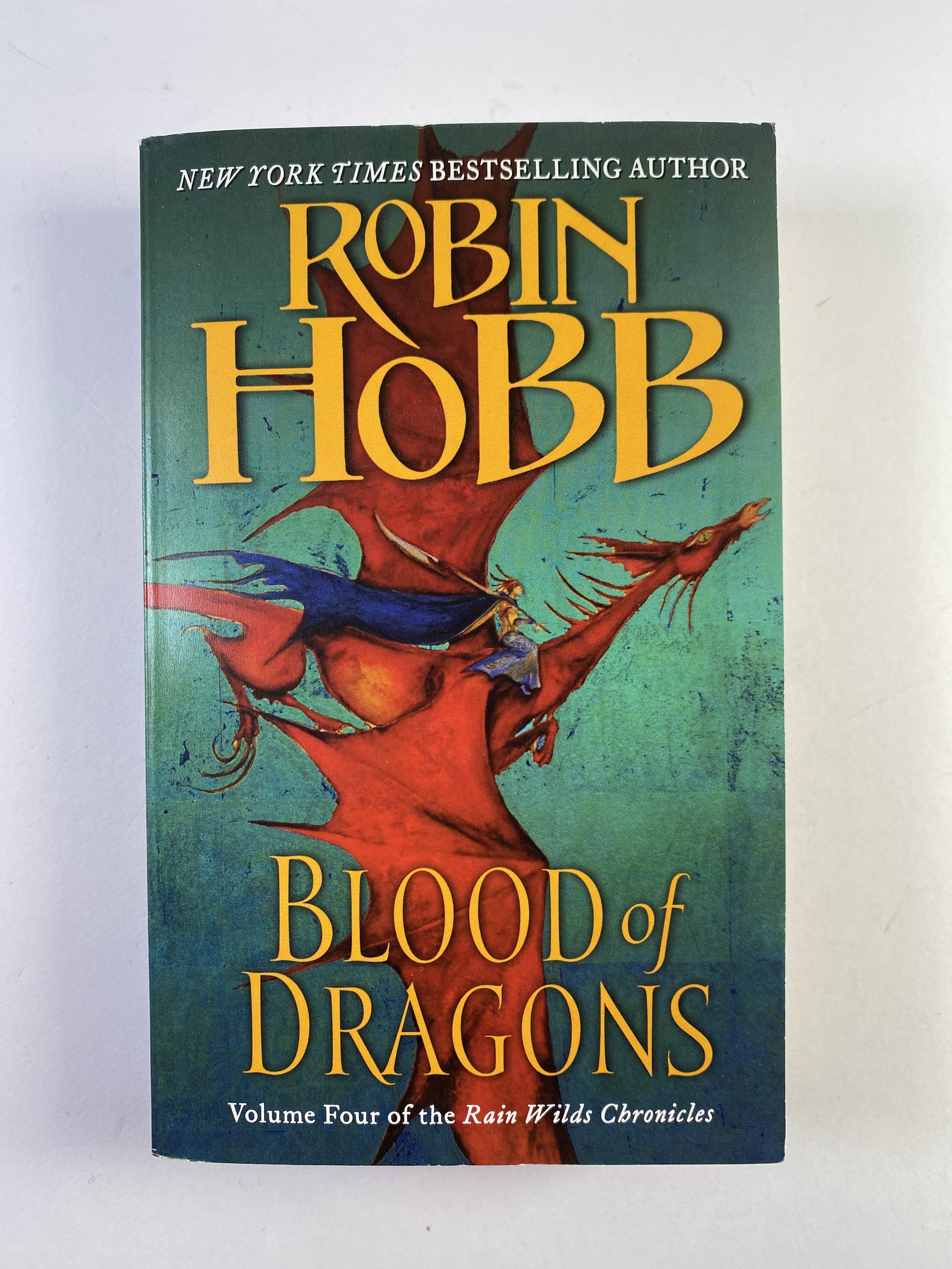 Levně Rain Wild Chronicles: Blood of Dragons (4)