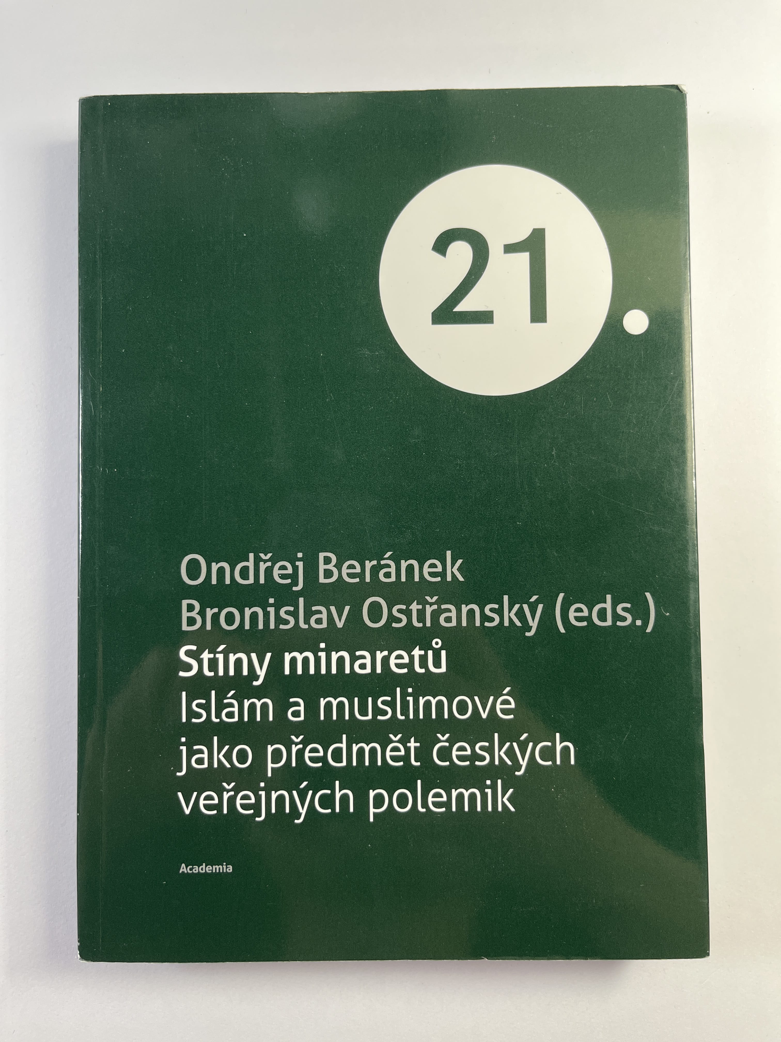 Levně Stíny minaretů