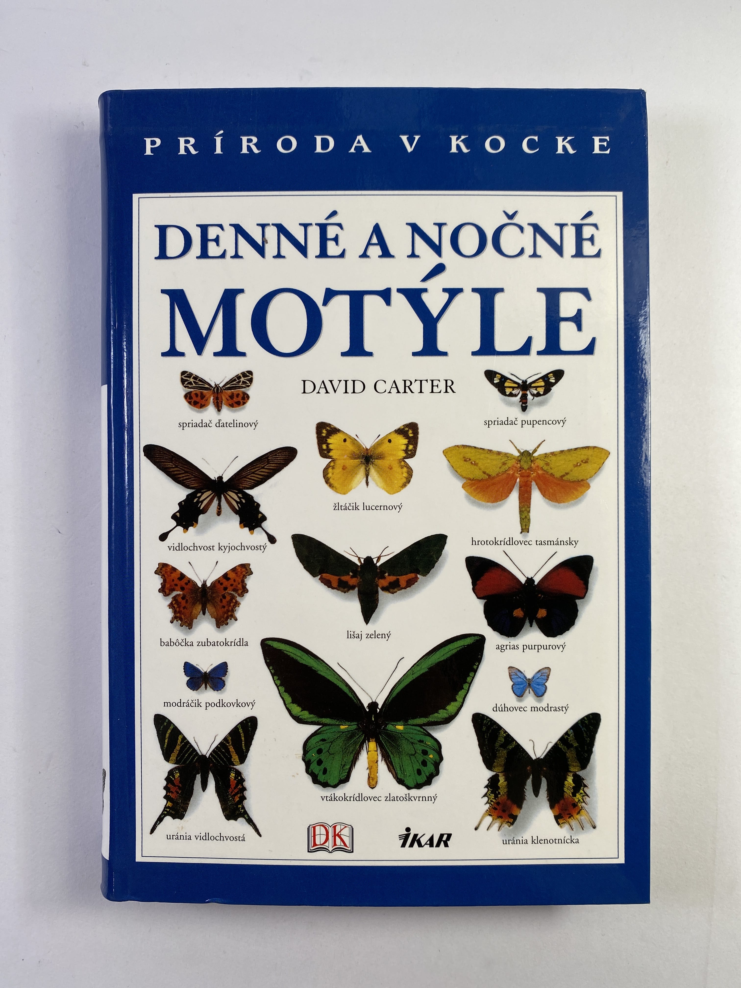 Levně Denné a nočné motýle